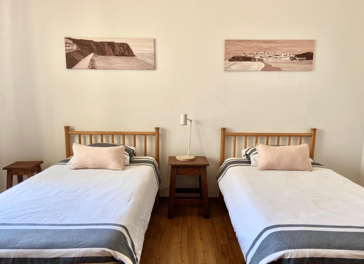Colares Beach House, Pool Child Friendly エクステリア 写真